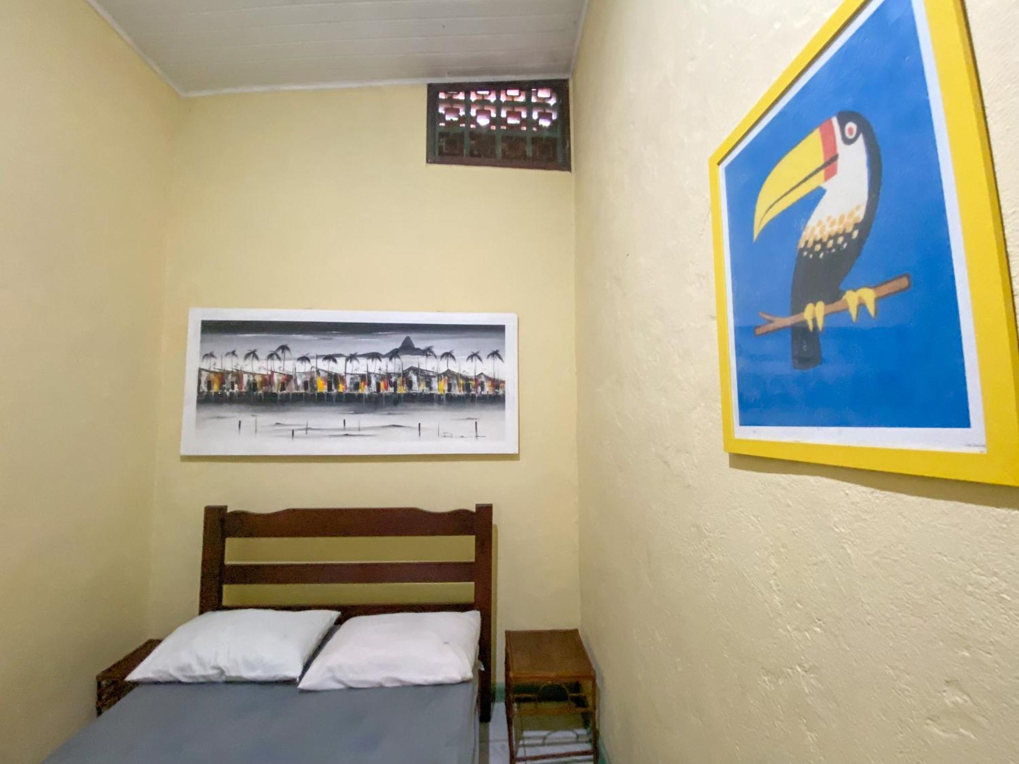 Sintonia Surf Hostel E Bar أوباتوبا الغرفة الصورة