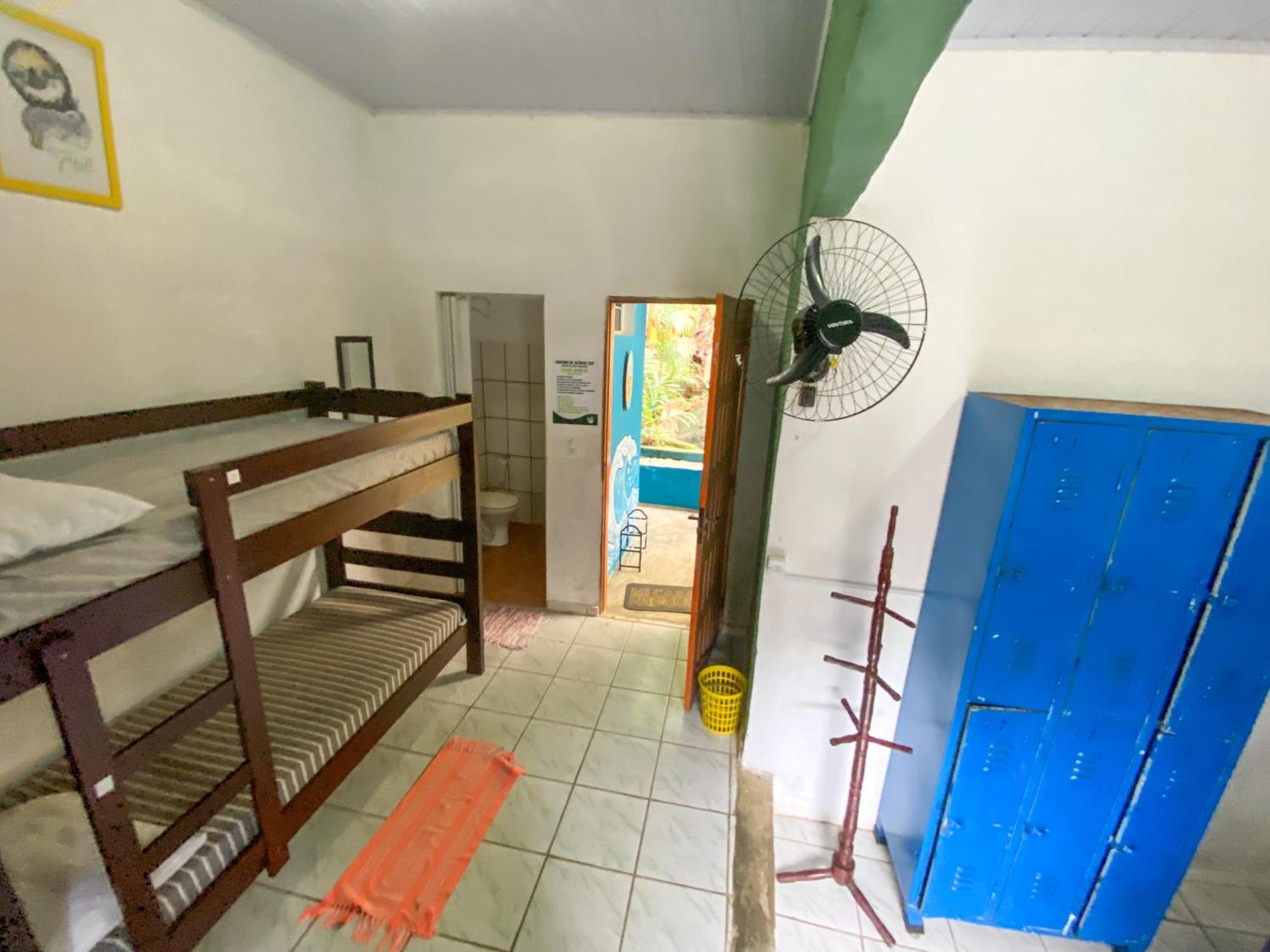 Sintonia Surf Hostel E Bar أوباتوبا الغرفة الصورة