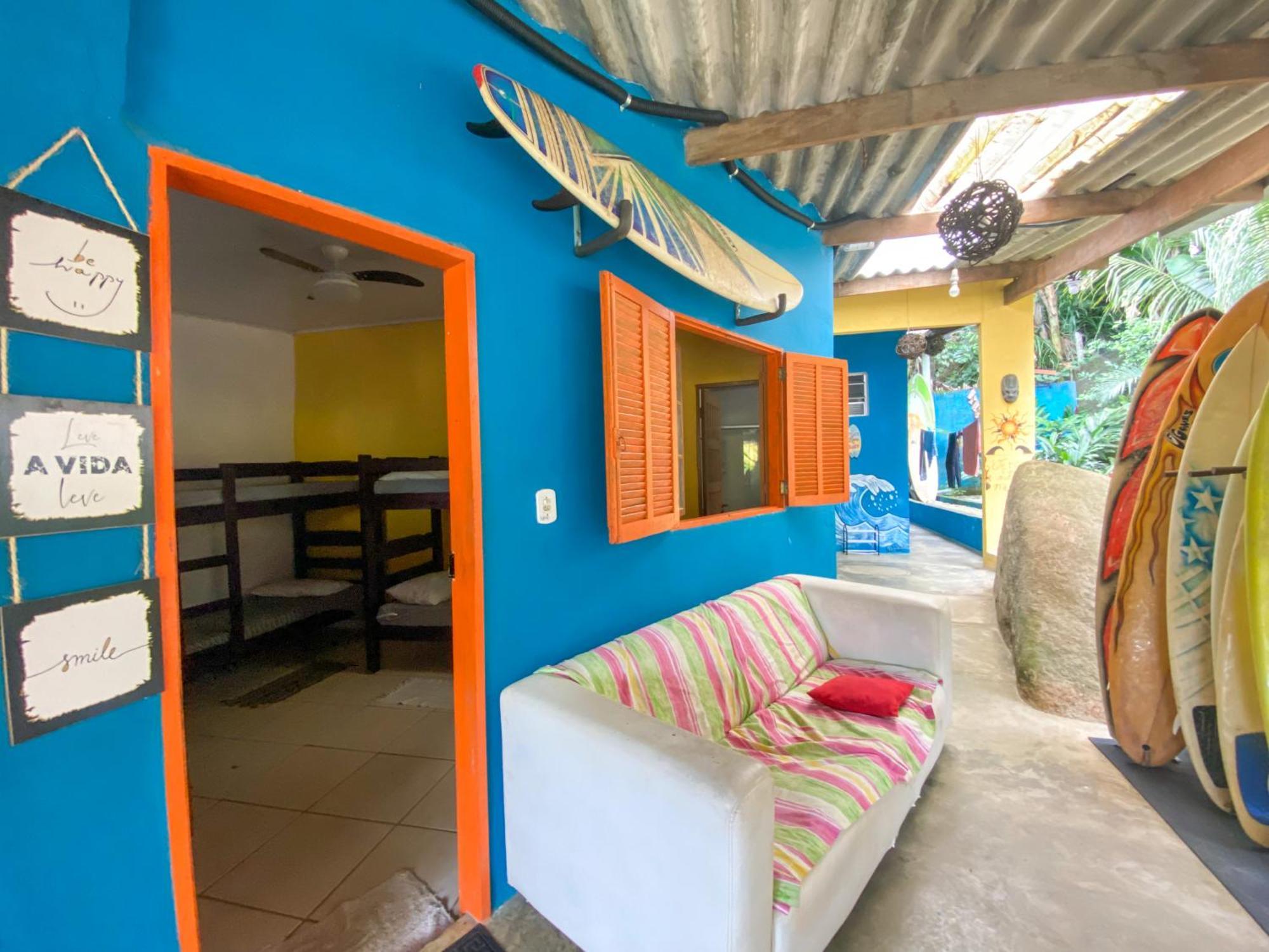 Sintonia Surf Hostel E Bar أوباتوبا الغرفة الصورة